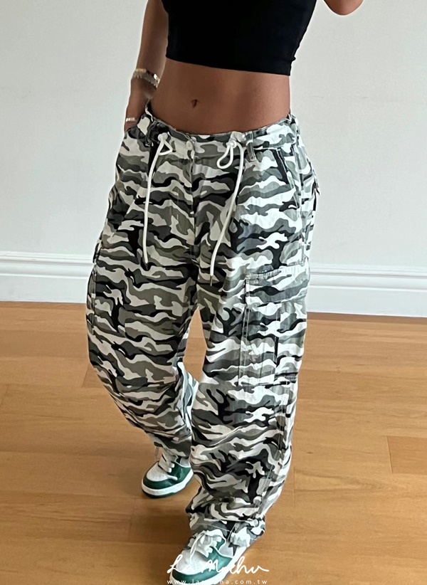 Y2K迷彩工作寬褲